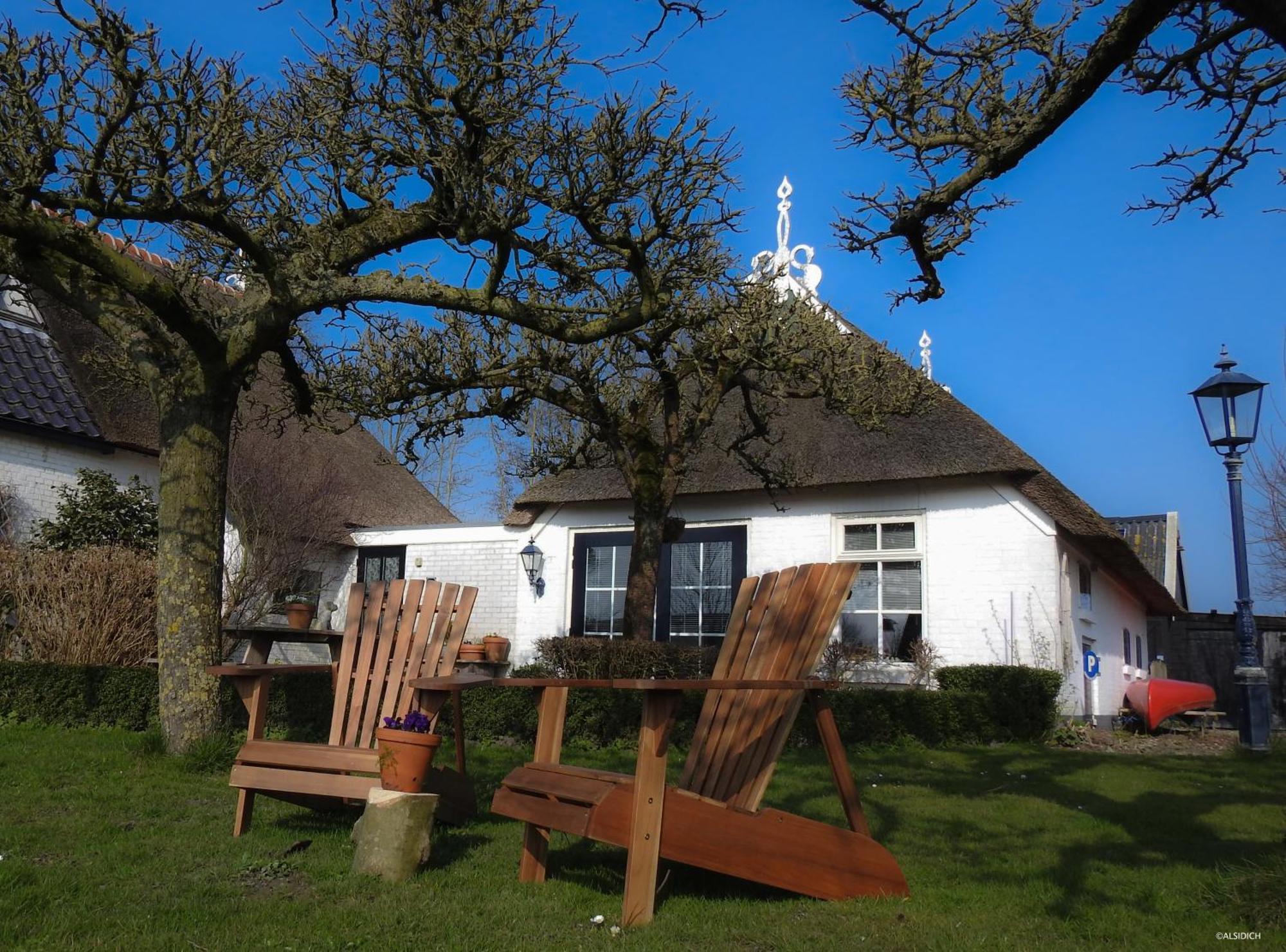 לינה וארוחת בוקר Oosternijkerk The Wee White Hoose מראה חיצוני תמונה