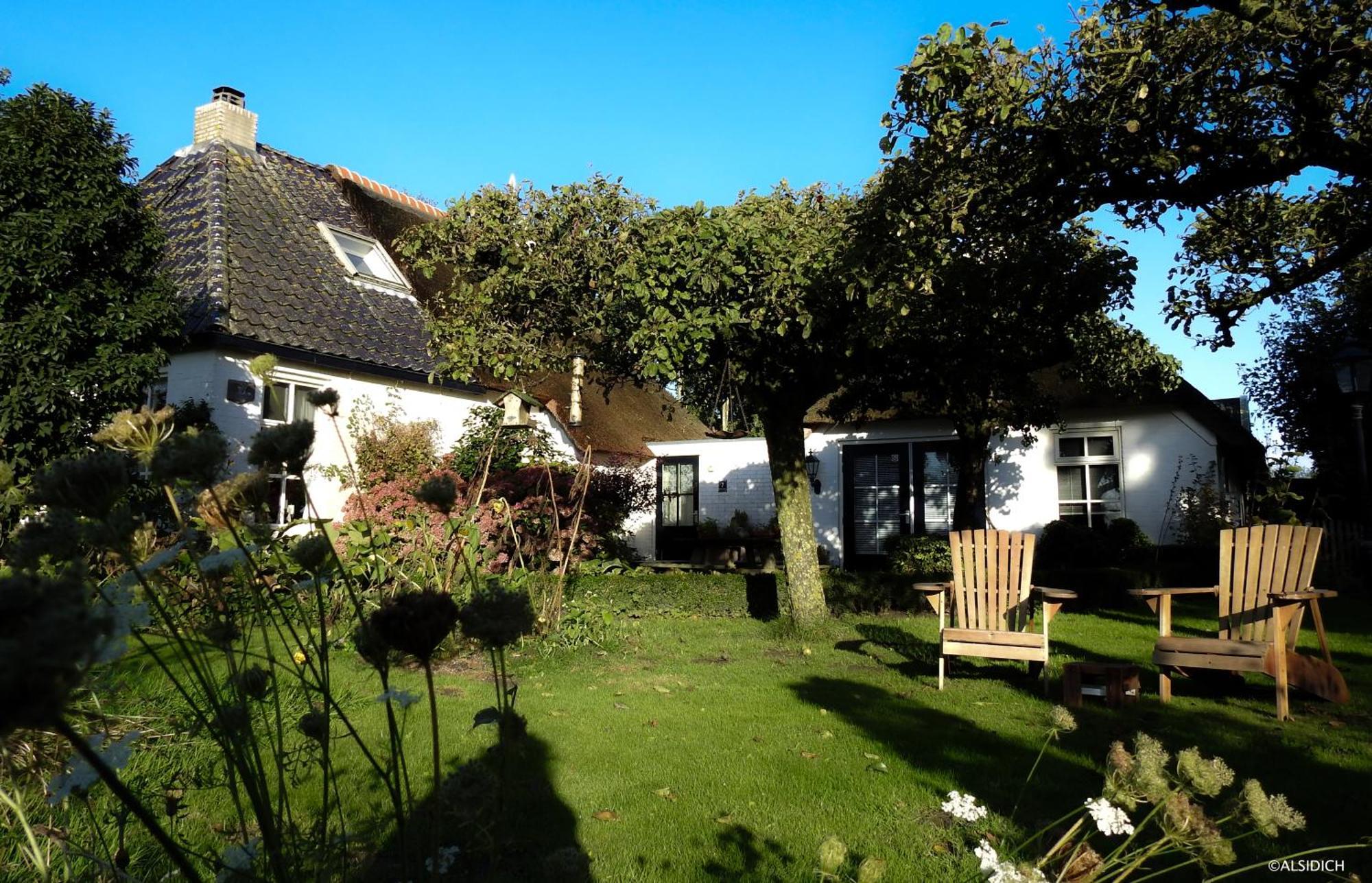 לינה וארוחת בוקר Oosternijkerk The Wee White Hoose מראה חיצוני תמונה